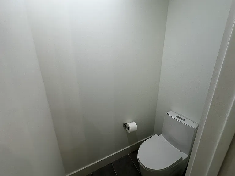 517 M St NE #1 — Photo 25