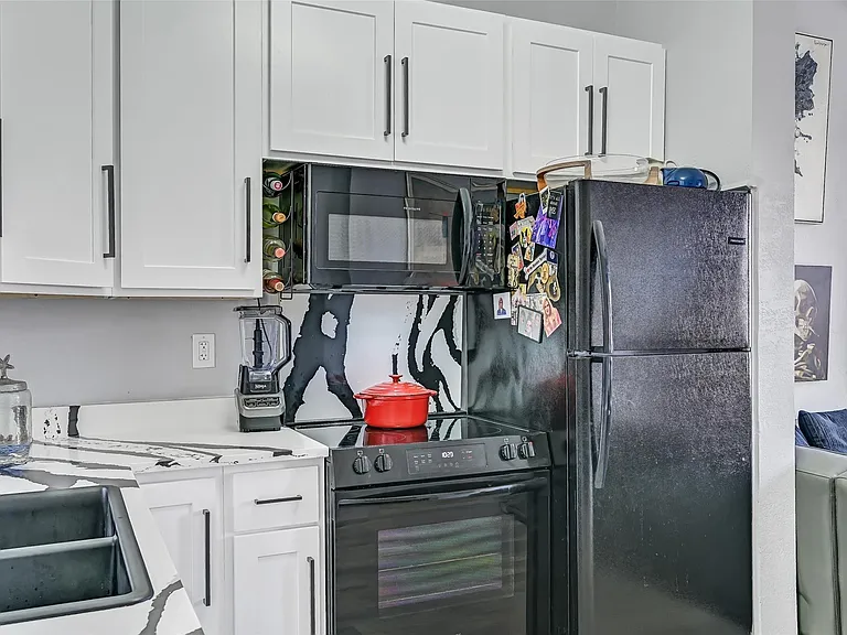 1820 Market St #2 — Photo 18