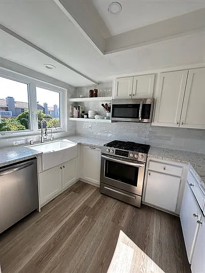 3 bed, 1296 sqft, $4,000 — Photo 2