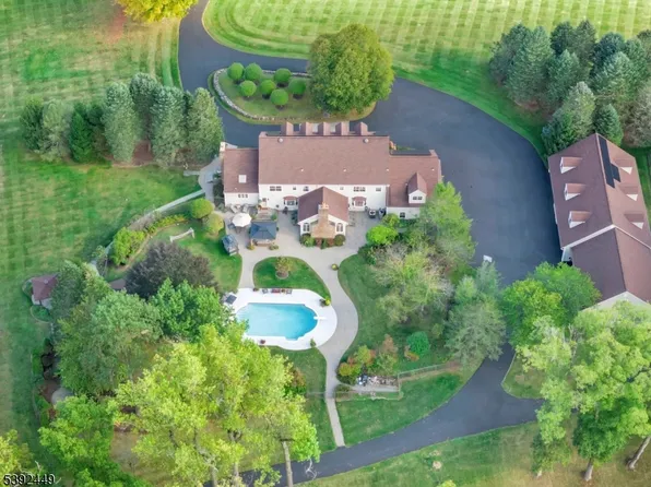 37 Pequest Rd, Green Twp., NJ 07821