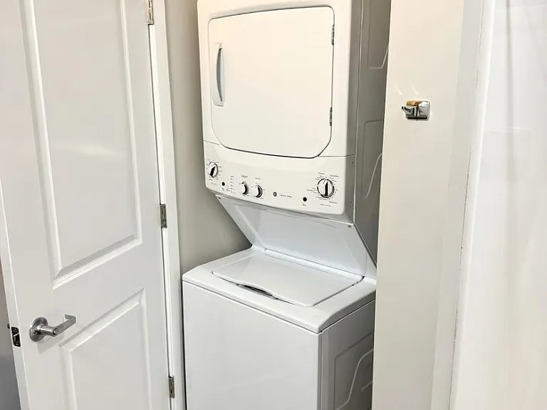Unit Photo