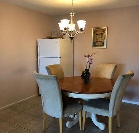 3rd image of 6303 Bay Club Dr APT 4