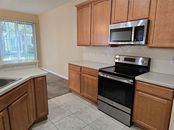 3rd image of 6752 Eagle Feather Dr