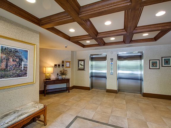 3rd image of 3 Wimbledon Ct APT 302