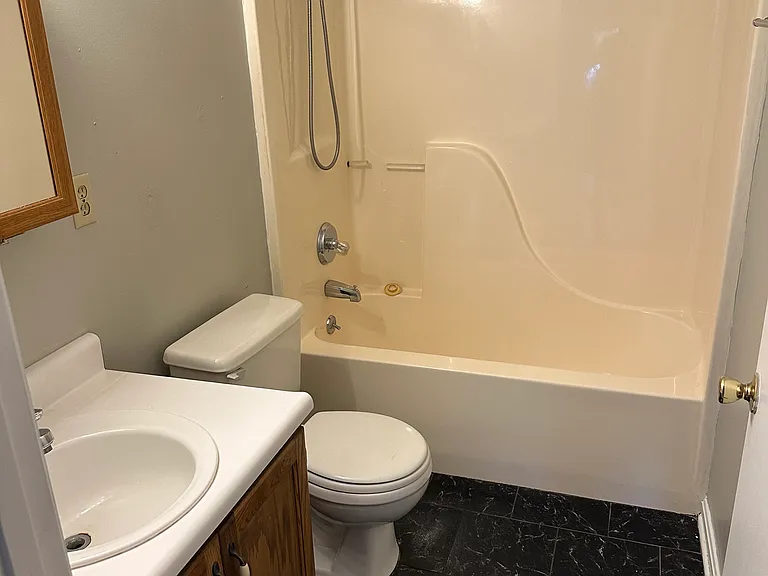 210 W Main St #9 — Photo 5