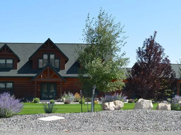144 Chugwater Circle, Cody, WY 82414