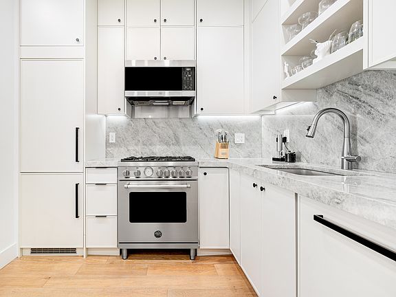 5th image of 37-29 32nd St #2A