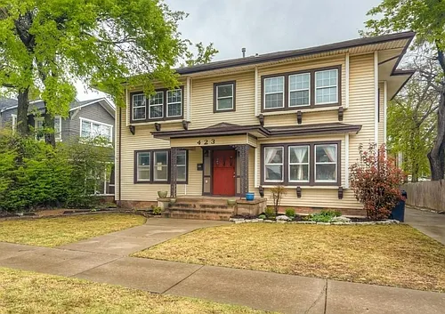 423 NE 14th St Photo 1