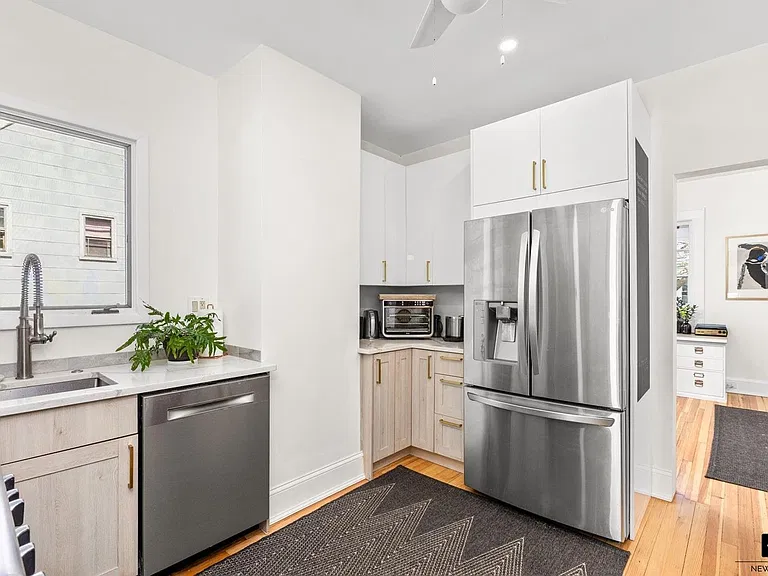401 Hunter Ave #HOUSE — Photo 10