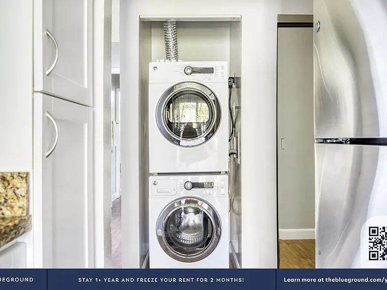 Washer/Dryer in Apartment