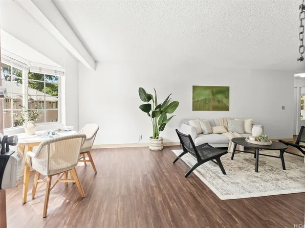 44-104 Ikeanani Dr APT 313, Kaneohe, HI 96744