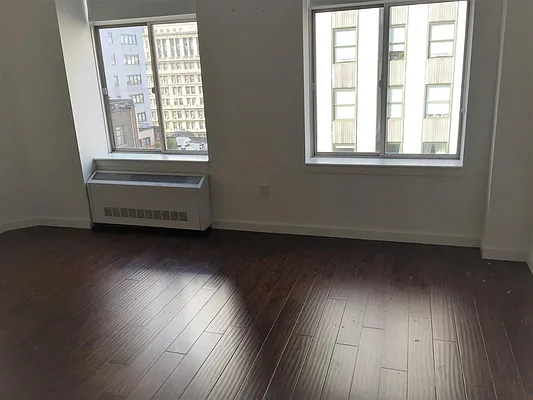 Rented by NY Living Solutions | media 28