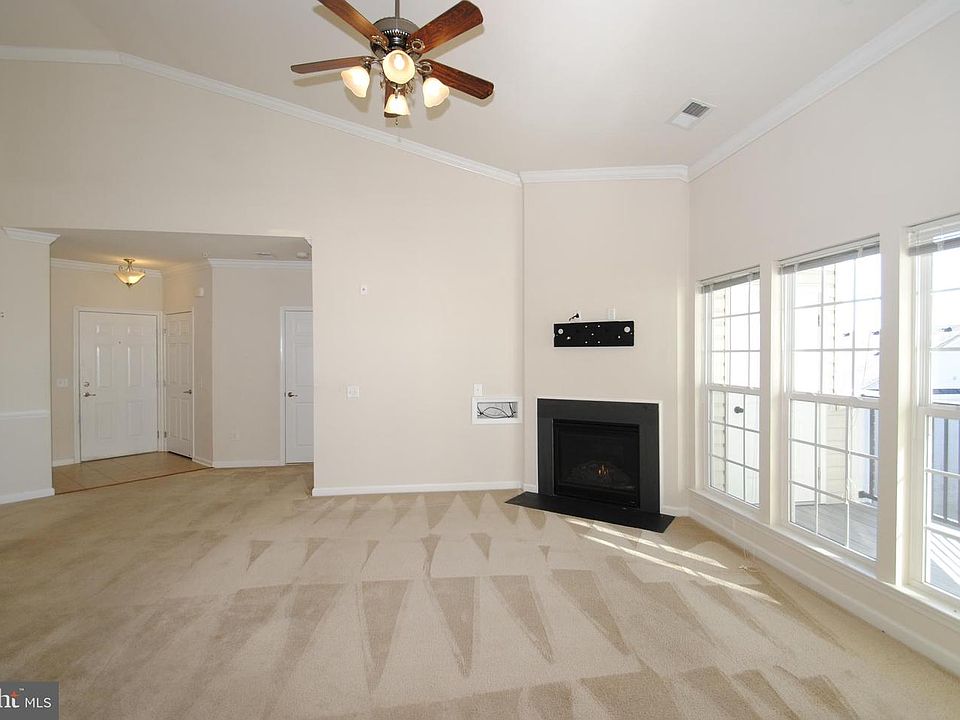 1st image of 1600 Hardwick Ct Unit 403