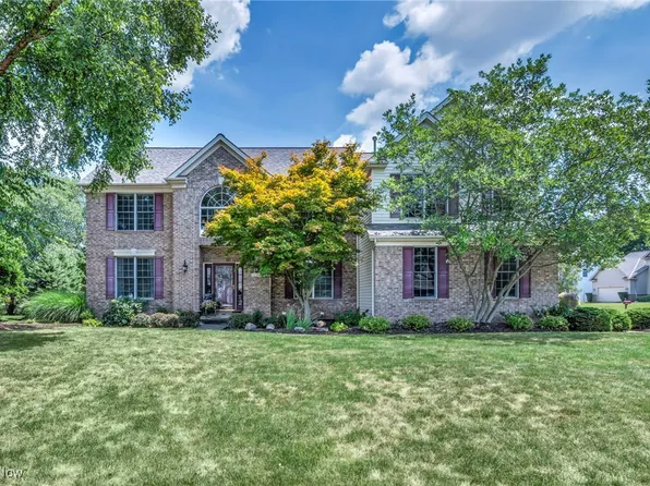 12366 Coopers Run, Strongsville, OH 44149