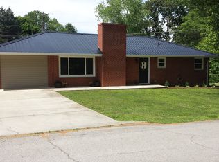 1120 Lakeshore Dr, Kingston, TN 37763