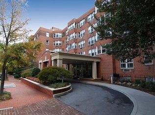 2500 Q St NW APT 216, Washington, DC 20007