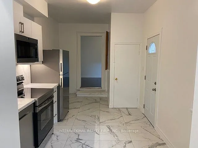 106 London St — Photo 2