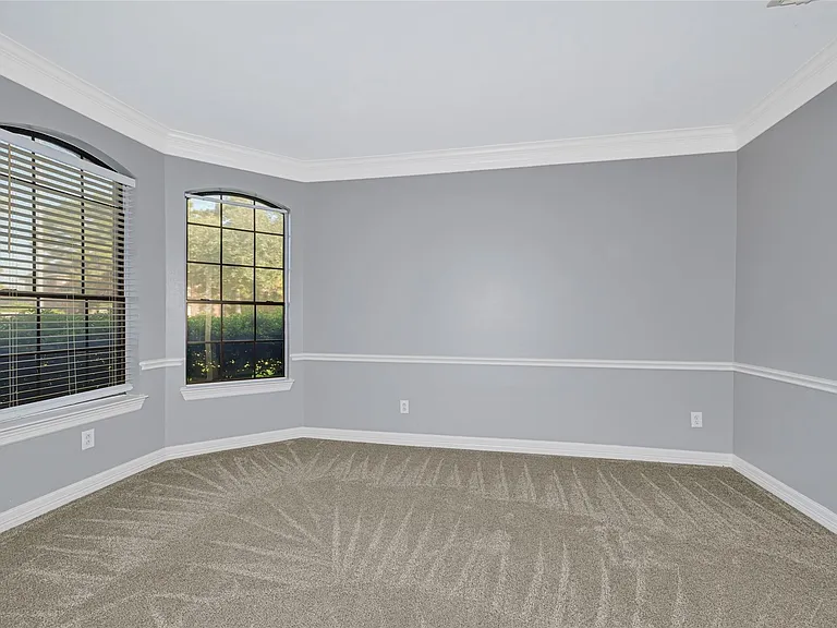 202 Cascade Pines Dr — Photo 5