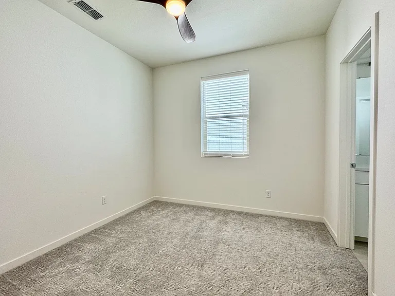 196 Log Pond Ln — Photo 21