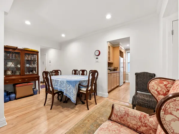 9801 Shore Road image 5 of 19