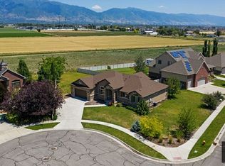 222 N Sierra Way, Layton, UT 84041