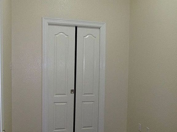 Washroom/ Office