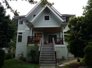 5712 Keystone Pl N, Seattle, WA 98103