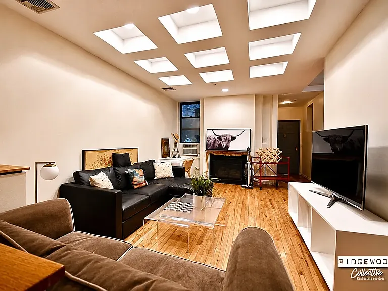 782 Prospect Pl #1R — Photo 3