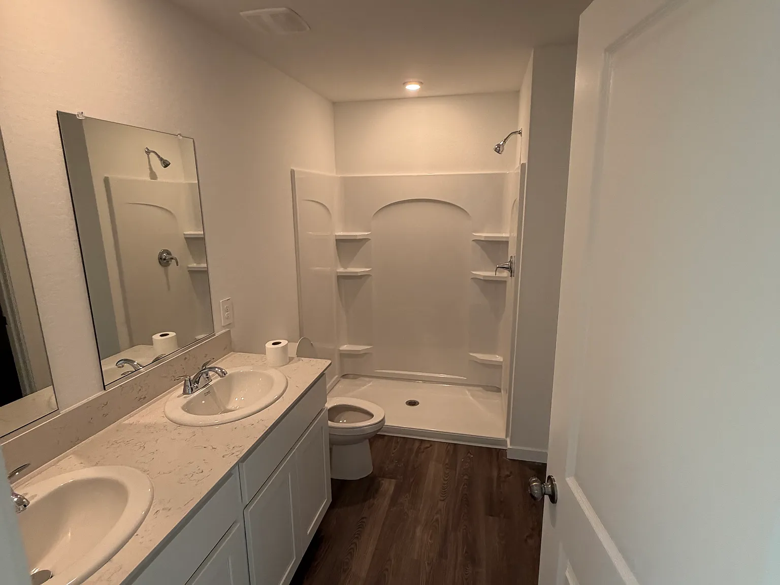 4 bed, 1741 sqft, $1,975 — Photo 4