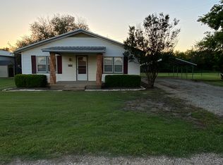 511 Bill Lewis Rd, Forreston, TX 76041