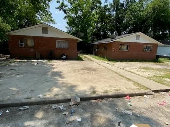 2706 10th St, Columbus, GA 31906