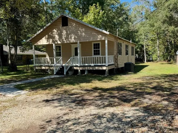 22033 9th St, Abita Springs, LA 70420