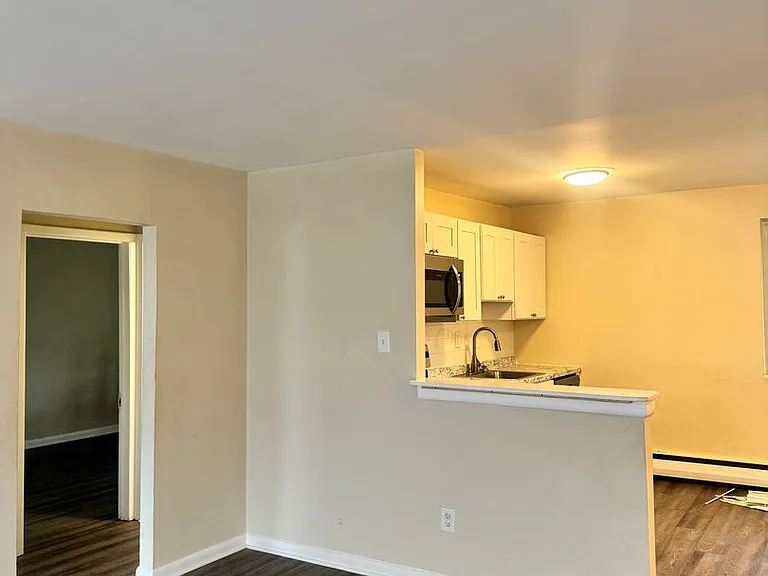 841 Chester Pike — Photo 10