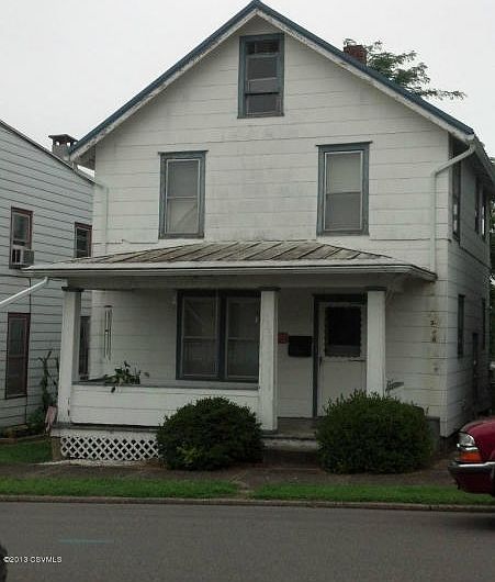 1st image of 113 E 3rd St