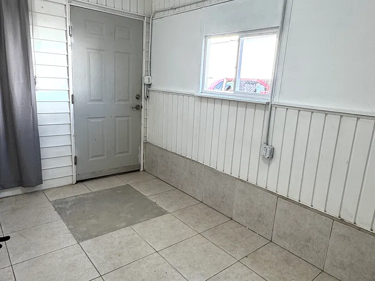 817 SW 1st Pl — Photo 14