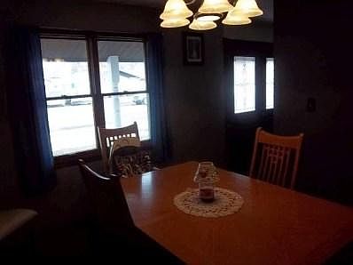 4th image of 1902 William Ave