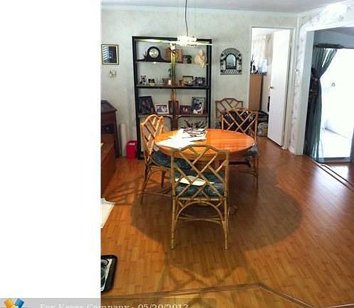 4th image of 5620 E Marina Dr