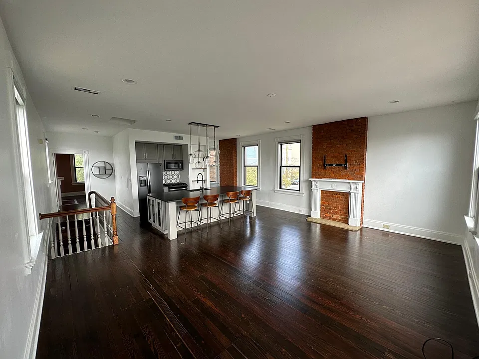 517 Klotter Ave #1