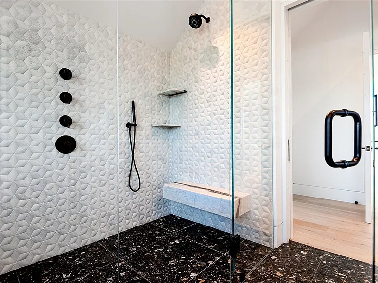 30 Devon St #THE BIG DIP — Photo 33