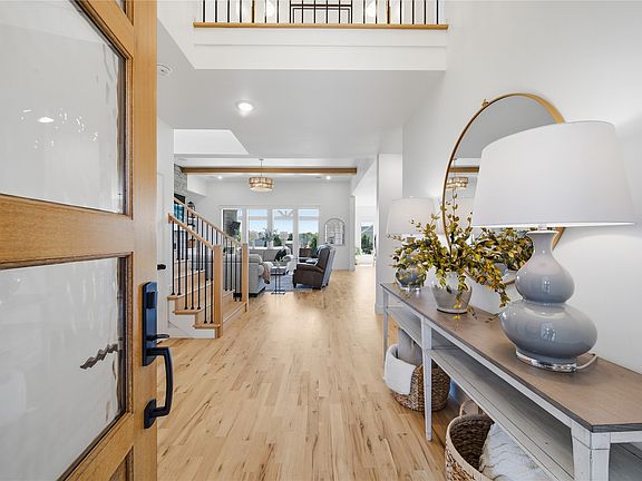 5th image of 708 W 110th Pl S