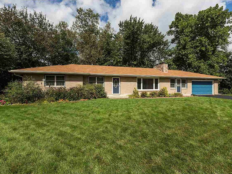 1st image of 4104 Aspen Cir