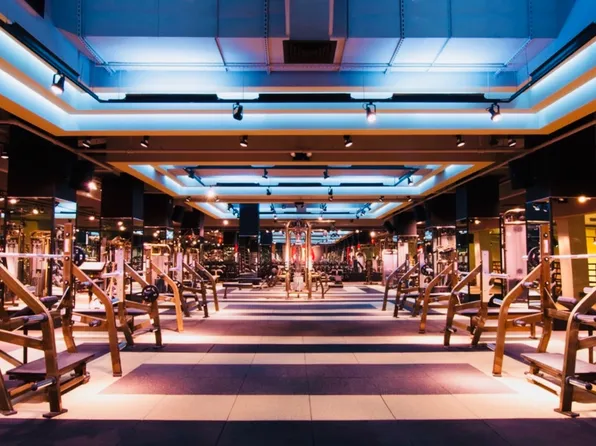 350 West 50th Street image 9 of 14