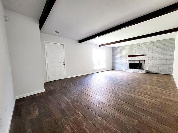 4th image of 74 W Park West Dr