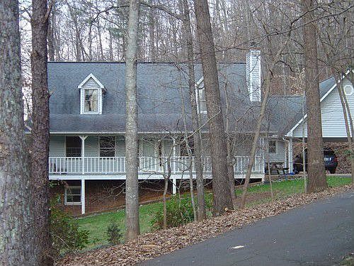 3 bedroom 2 bath home with basement