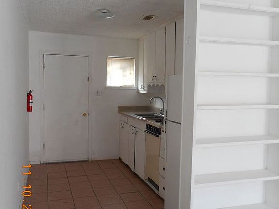 4th image of 3417 Thaxton Ave SE APT C