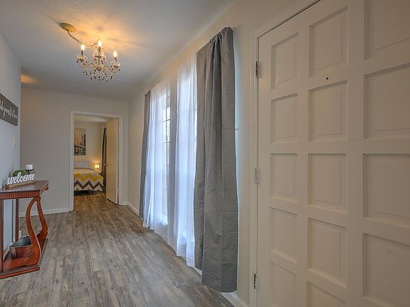 3rd image of 2612 Chelwood Park Blvd NE APT B