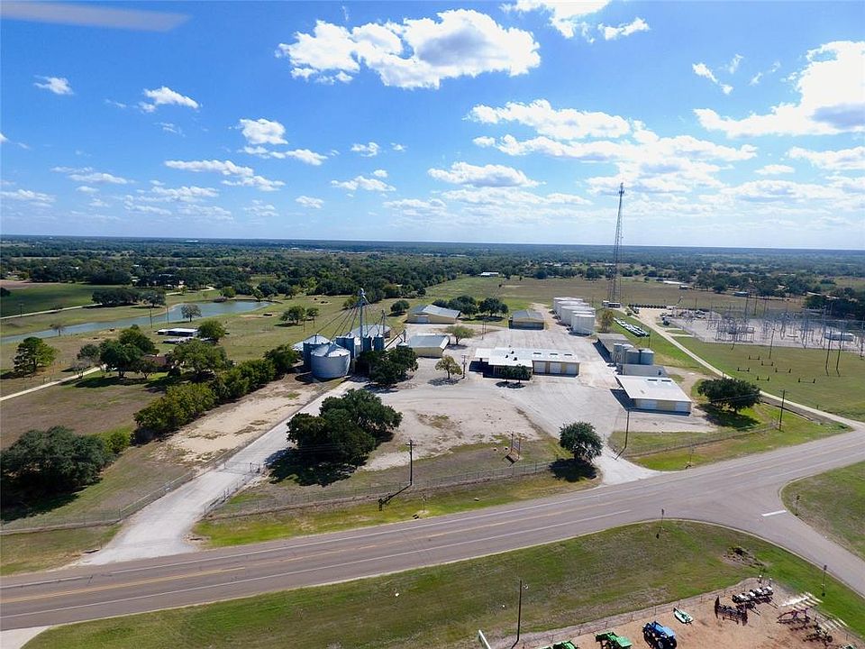 1st image of 2415 Us Highway 90a W