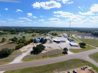2415 Us Highway 90a W, Hallettsville, TX 77964