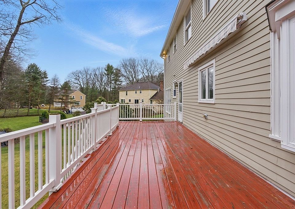 2nd image of 173 Bridges Ln