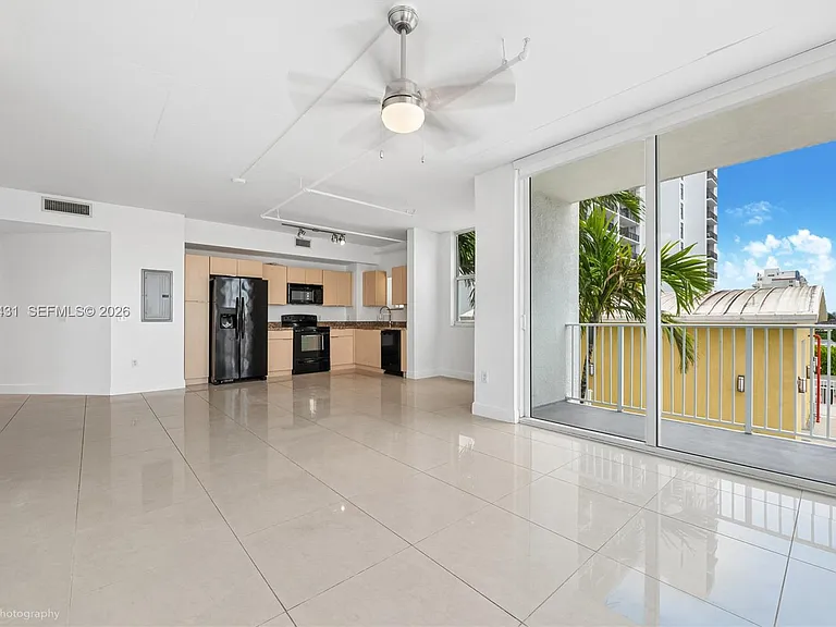 3180 SW 22nd Ter #601 — Photo 5